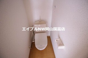 メゾンラフィネあじさいの物件内観写真